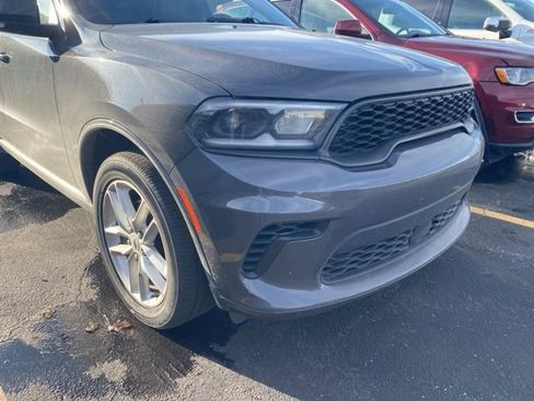 Used 2024 Dodge Durango GT image 3