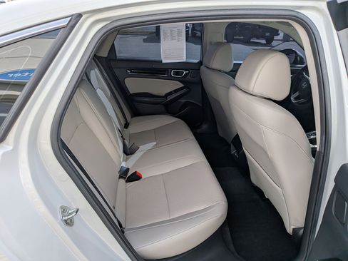 Used 2024 Honda Civic Touring image 32