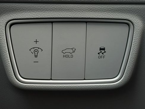 Used 2024 Hyundai Tucson Limited FWD image 3