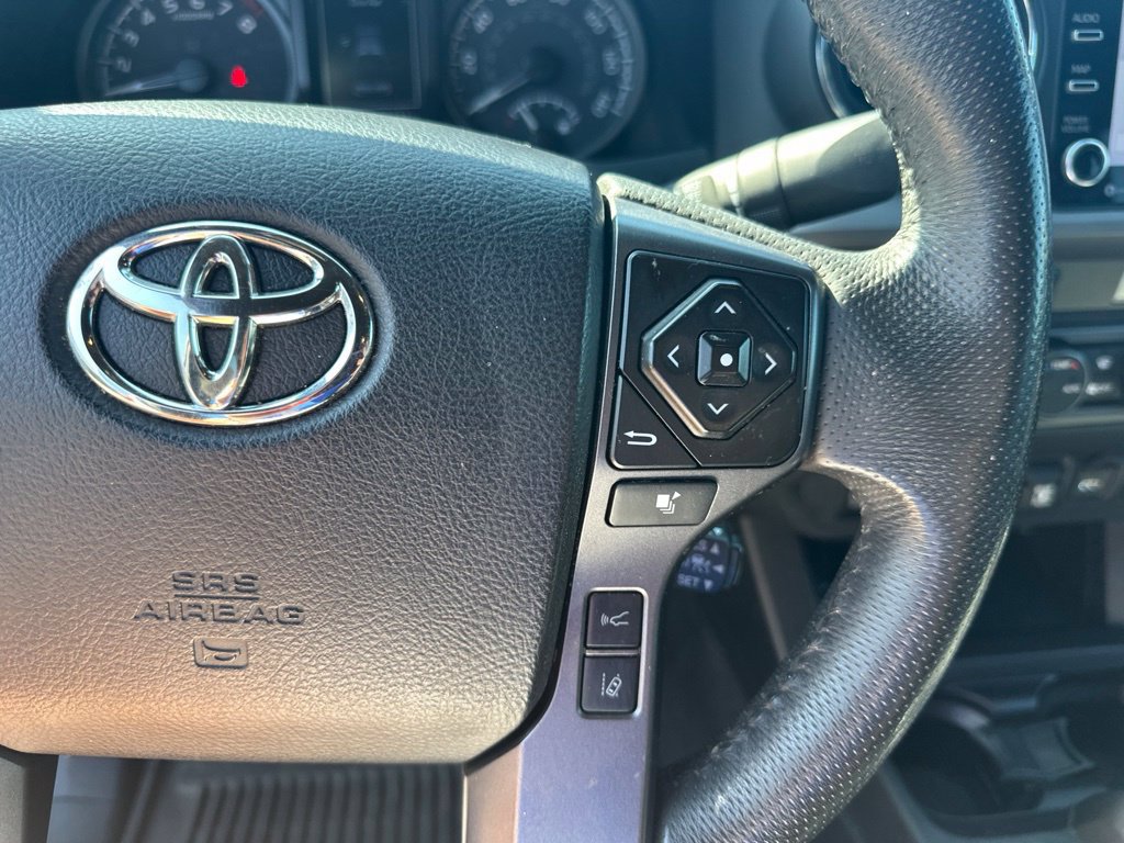 Used 2022 Toyota Tacoma TRD Sport w/ Technology Package RWD image 23