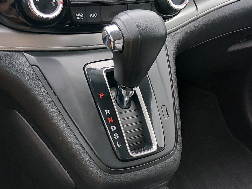 Used 2016 Honda CR-V SE image 22