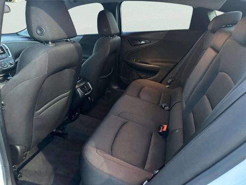 Used 2018 Chevrolet Malibu LT w/ Redline Edition image 11