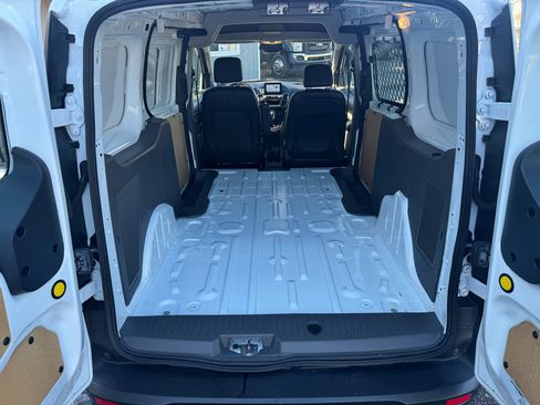 Used 2022 Ford Transit Connect XL image 22