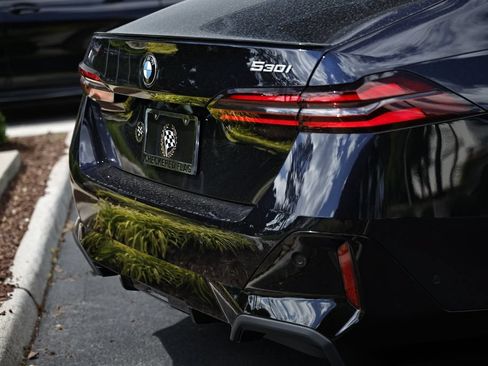 New 2027 BMW 530i w/ M Sport Package RWD image 7
