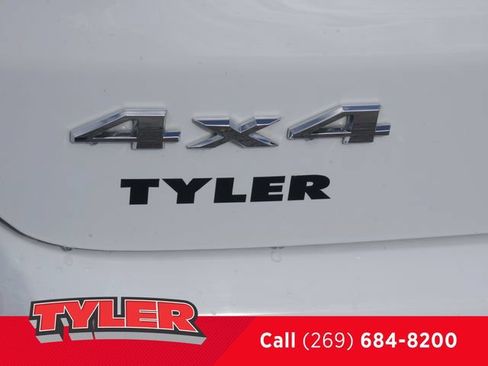 Certified 2025 Jeep Compass Limited AWD/4WD image 13