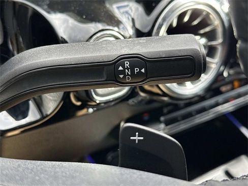 Certified 2022 Mercedes-Benz GLA 250 4MATIC image 23