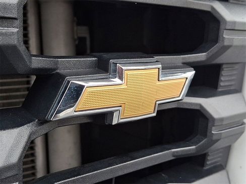 Used 2023 Chevrolet Silverado 2500 Custom w/ Custom Convenience Package image 29