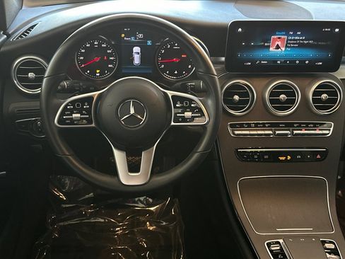 Used 2022 Mercedes-Benz GLC 300 image 13