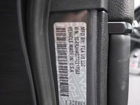 New 2026 Jeep Grand Cherokee Laredo X AWD/4WD image 15