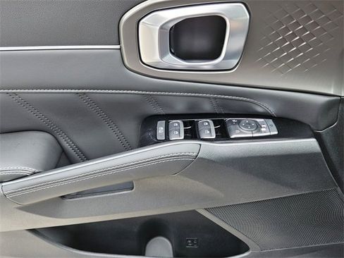 New 2025 Kia Sorento SX image 23