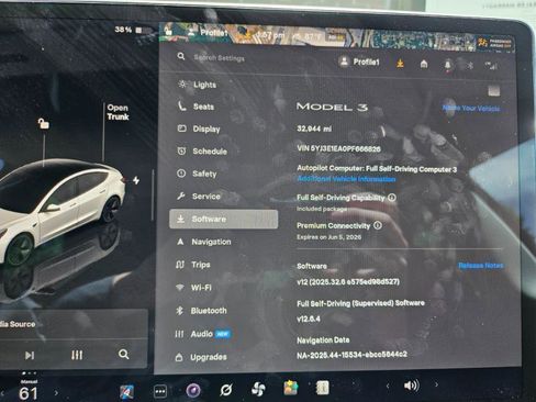 Used 2023 Tesla Model 3 Standard Range RWD image 3