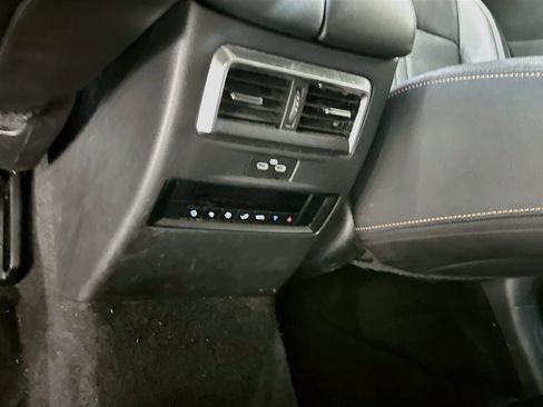Used 2024 MAZDA CX-90 3.3 Turbo w/ Preferred Plus AWD/4WD image 29