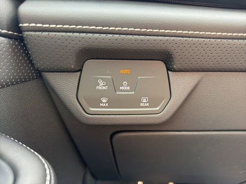 New 2026 Volkswagen Atlas SEL Premium R-Line AWD/4WD image 18
