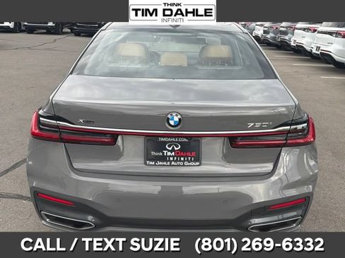 Used 2021 BMW 750i xDrive AWD/4WD image 9