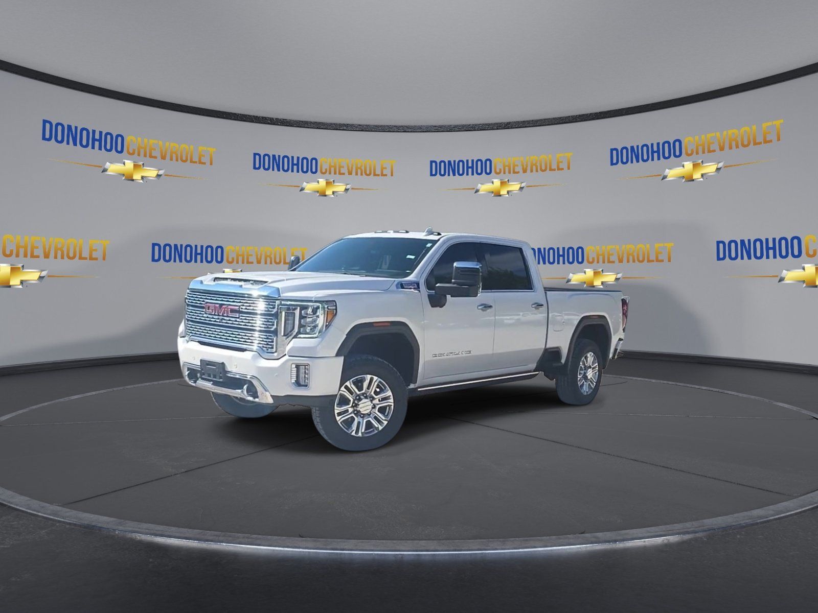 Used 2023 GMC Sierra 2500 Denali w/ Denali Ultimate Package AWD/4WD image 11