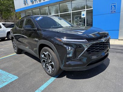 New 2025 Chevrolet Trax RS w/ Driver Confidence Package