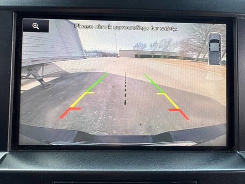 Used 2015 Ford F150 Lariat image 28