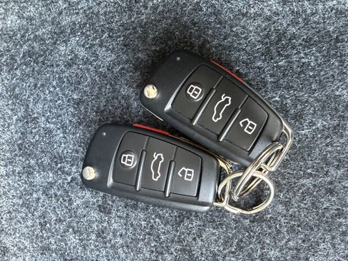 Used 2010 Audi R8 V10 AWD/4WD image 31