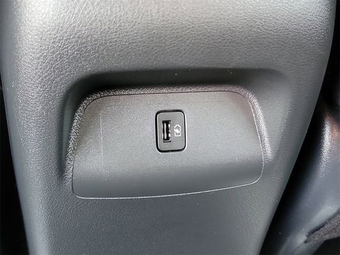 Used 2025 Nissan Sentra SR image 20