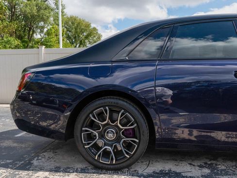 Used 2024 Rolls-Royce Ghost Black Badge image 10