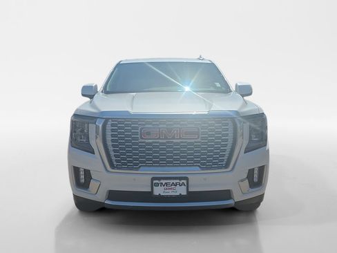 Used 2024 GMC Yukon XL Denali w/ Max Trailering Package AWD/4WD image 10
