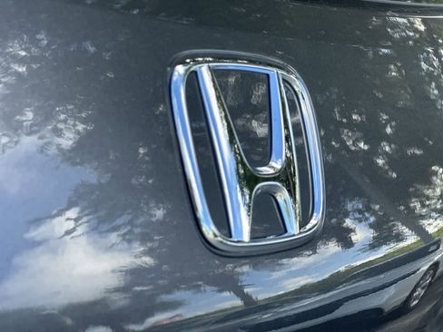 Used 2024 Honda HR-V LX image 10