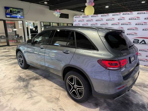 Used 2021 Mercedes-Benz GLC 300 4MATIC w/ AMG Line image 10