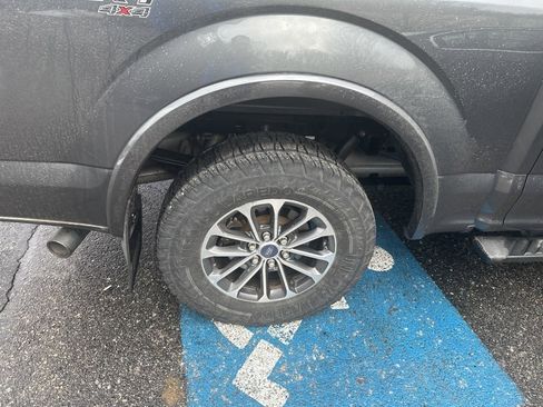 Used 2020 Ford F150 XLT w/ Equipment Group 302A Luxury image 11