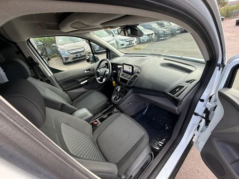 Used 2022 Ford Transit Connect XLT FWD image 29