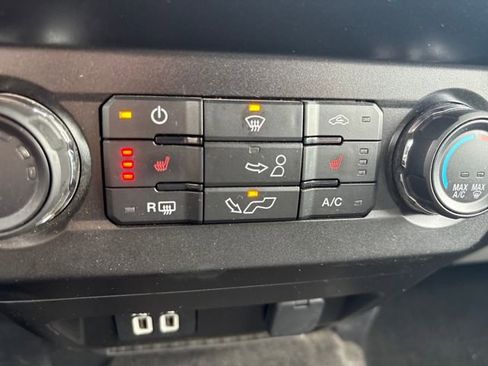 Used 2020 Ford F150 XLT w/ Equipment Group 302A Luxury image 27