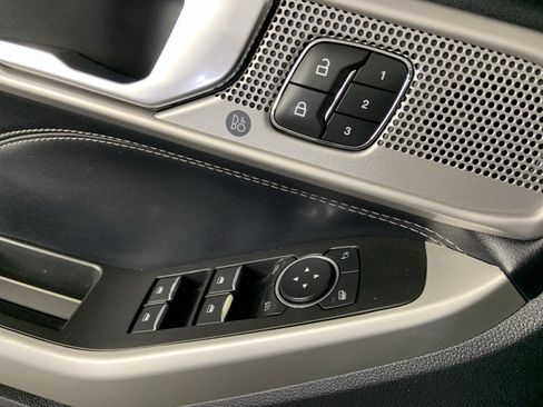 Used 2021 Ford Explorer Limited w/ Equipment Group 301A image 24