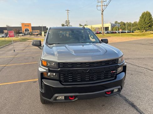 Used 2020 Chevrolet Silverado 1500 Custom Trail Boss w/ Custom Convenience Package AWD/4WD image 9