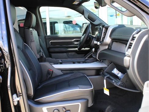 New 2026 RAM 1500 Laramie AWD/4WD image 26