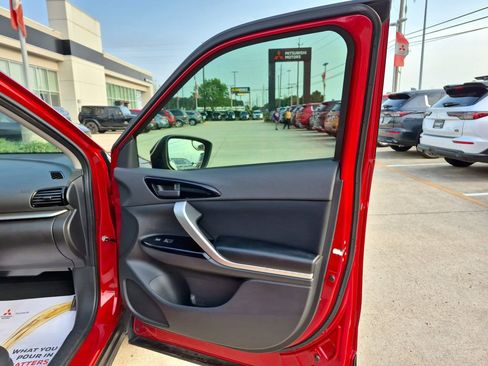 Used 2023 Mitsubishi Eclipse Cross SE AWD/4WD image 26