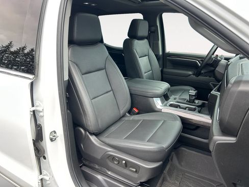 Used 2025 Chevrolet Silverado 1500 LTZ w/ LTZ Convenience Package II AWD/4WD image 25
