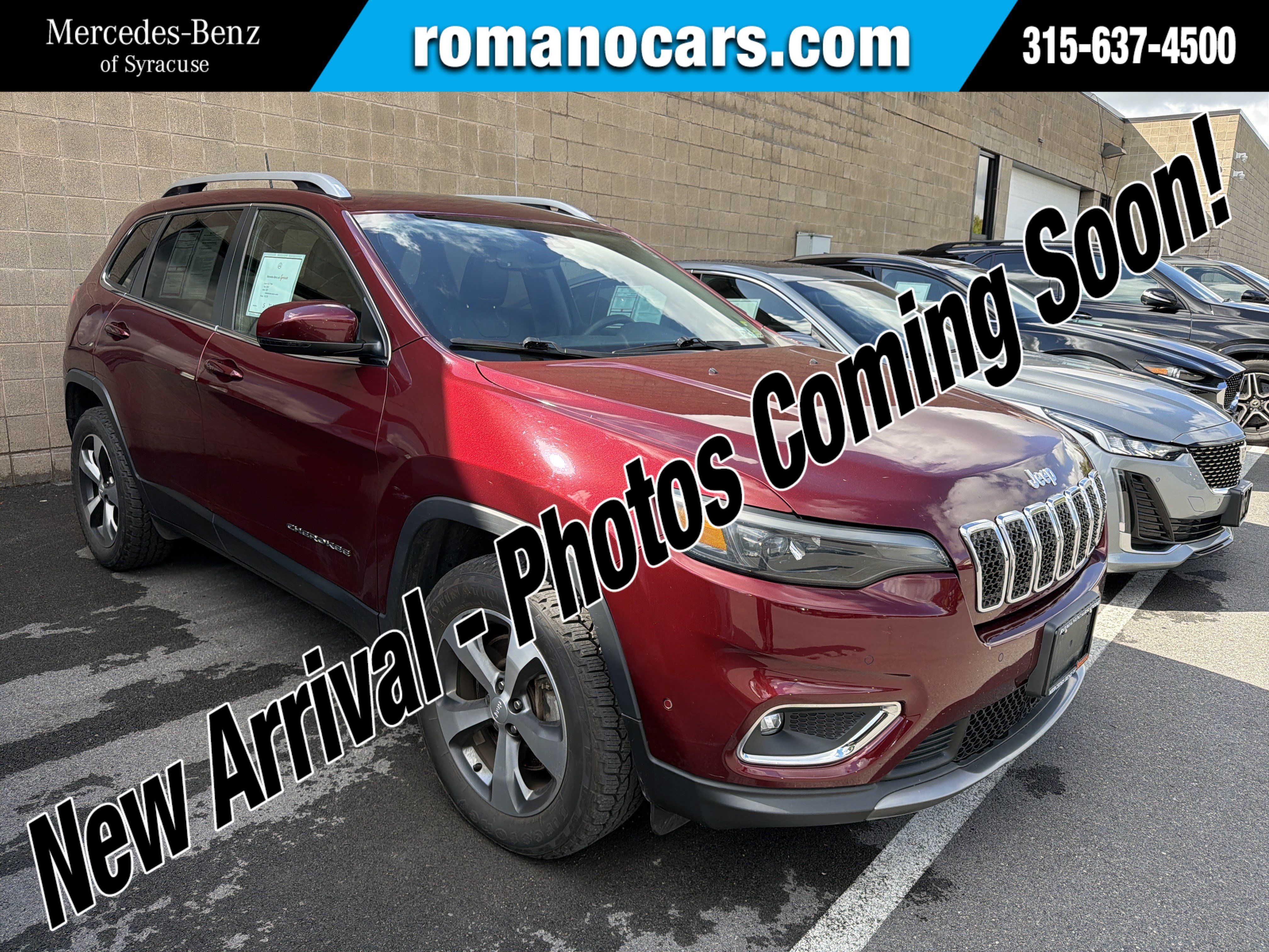 Used 2021 Jeep Cherokee Limited w/ Mopar Interior Package AWD/4WD image 1