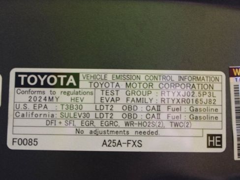 Used 2024 Toyota RAV4 XSE w/ Advanced Technology Package AWD/4WD image 57