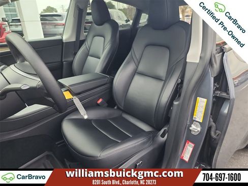 Used 2023 Tesla Model Y Long Range image 19