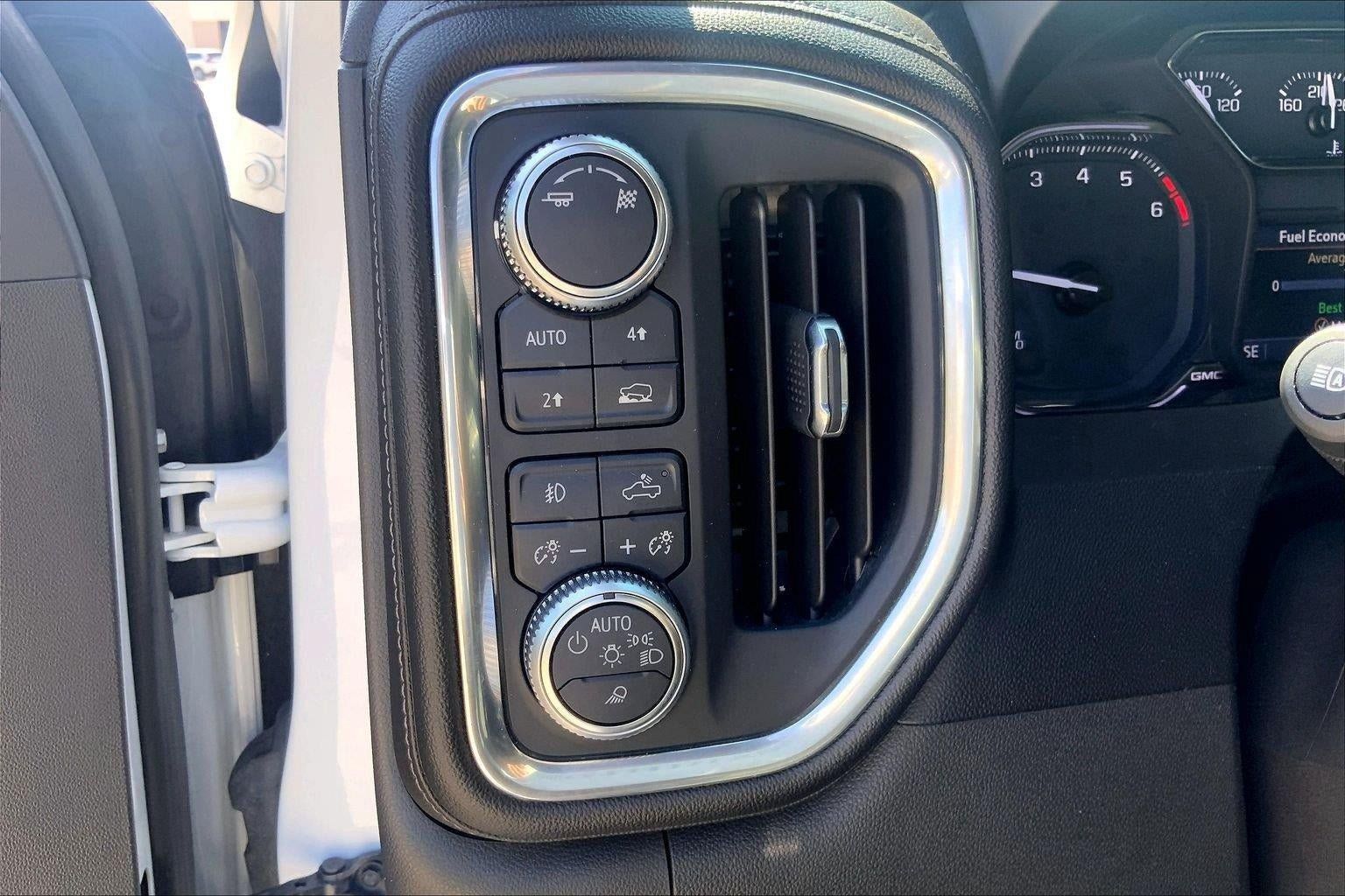 Used 2019 GMC Sierra 1500 SLT w/ SLT Premium Plus Package AWD/4WD image 35