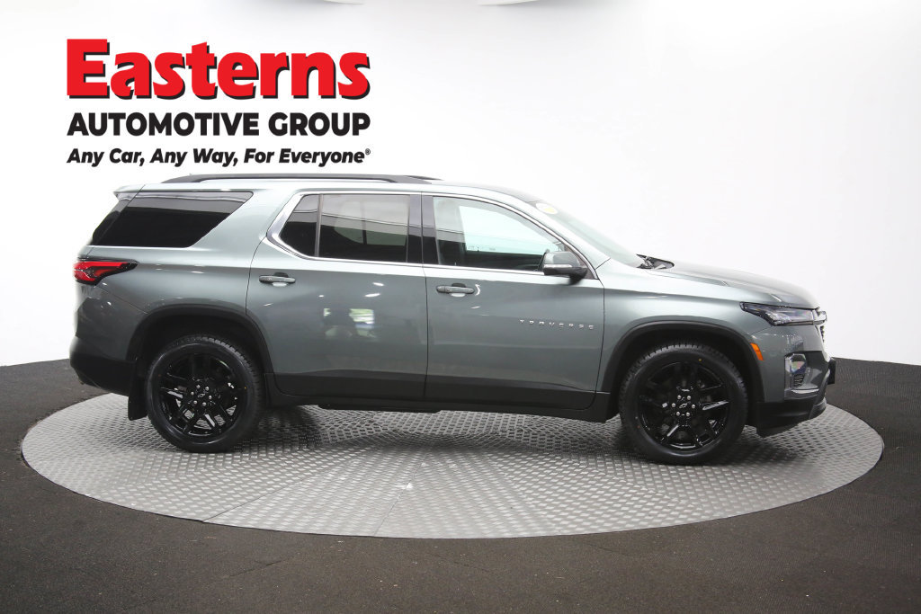 Used 2023 Chevrolet Traverse LT AWD/4WD image 49