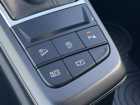 New 2026 Kia Sportage SX FWD image 32