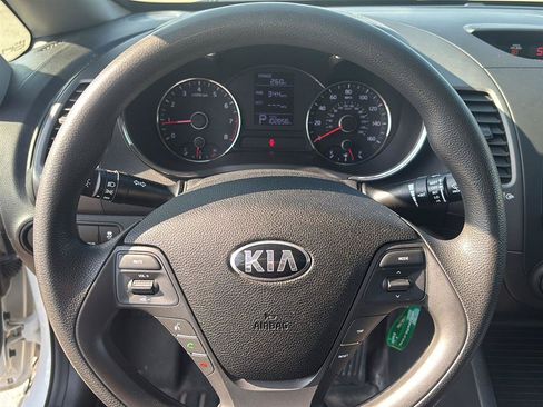 Used 2016 Kia Forte LX FWD image 8