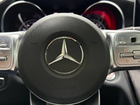 Used 2019 Mercedes-Benz C 300 Sedan image 25
