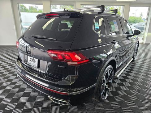 Used 2023 Volkswagen Tiguan SEL R-Line AWD/4WD image 3
