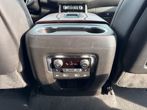 Used 2023 GMC Yukon Denali Ultimate image 27