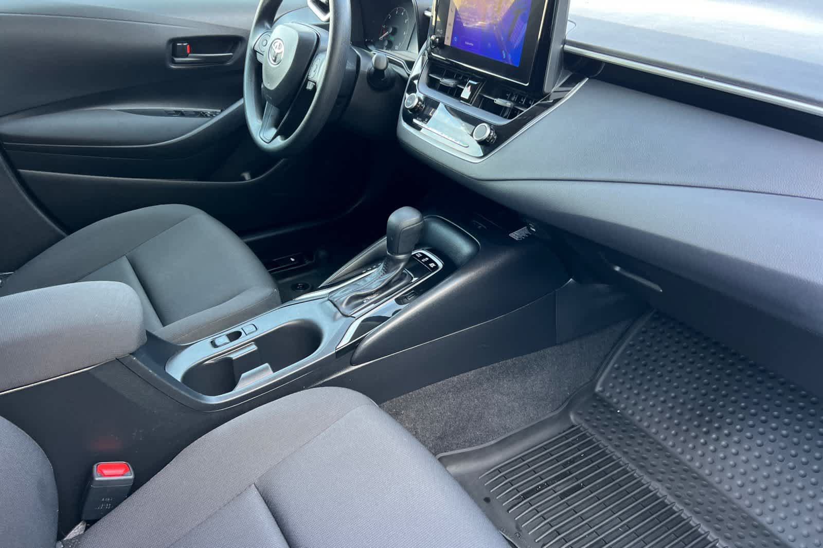 Certified 2025 Toyota Corolla LE w/ LE Premium Package FWD image 15