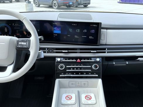 New 2026 Hyundai Santa Fe SE image 13