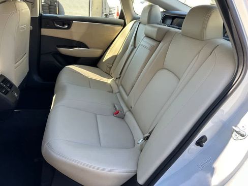 Used 2019 Honda Clarity Touring image 14