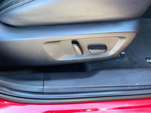 Used 2022 Mitsubishi Outlander SEL image 45