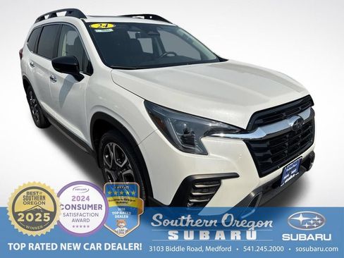 Used 2024 Subaru Ascent Touring AWD/4WD image 1